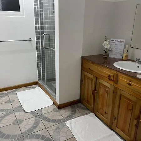 Marl Self Catering Villa Pointe La Rue Exterior photo