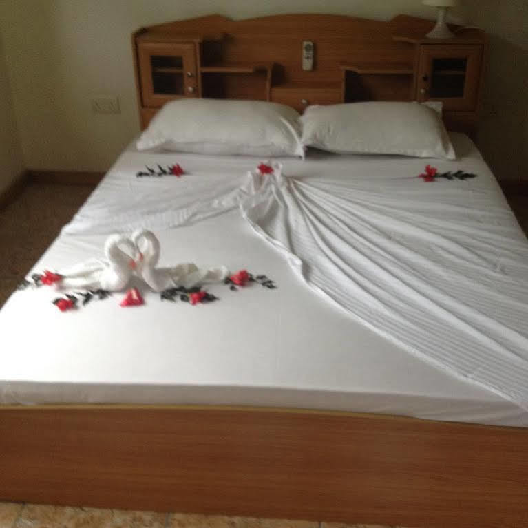 Marl Self Catering Holiday home Pointe La Rue